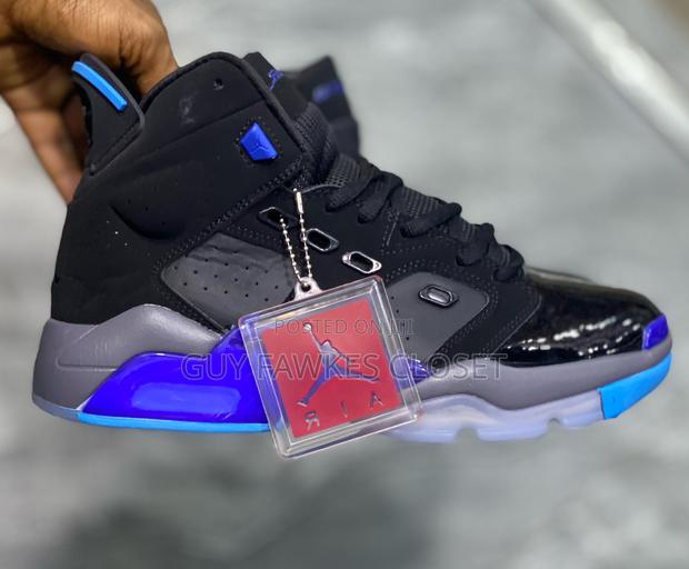 Jordan 6 Retro · Photo 4
