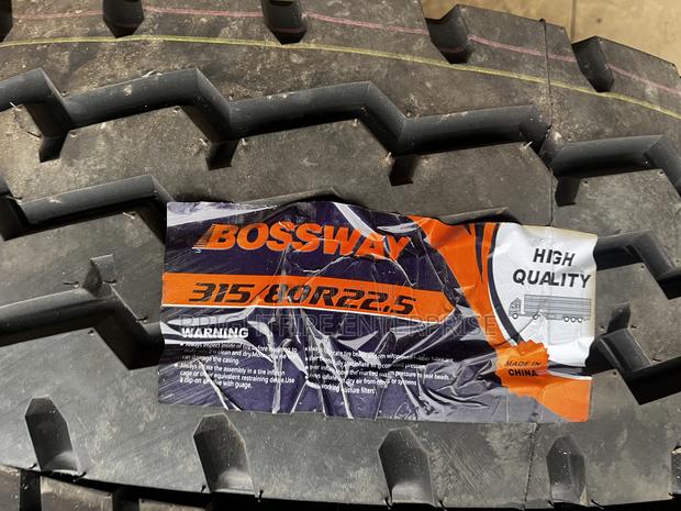 315/80r22.5 Bossway Tire photo 2