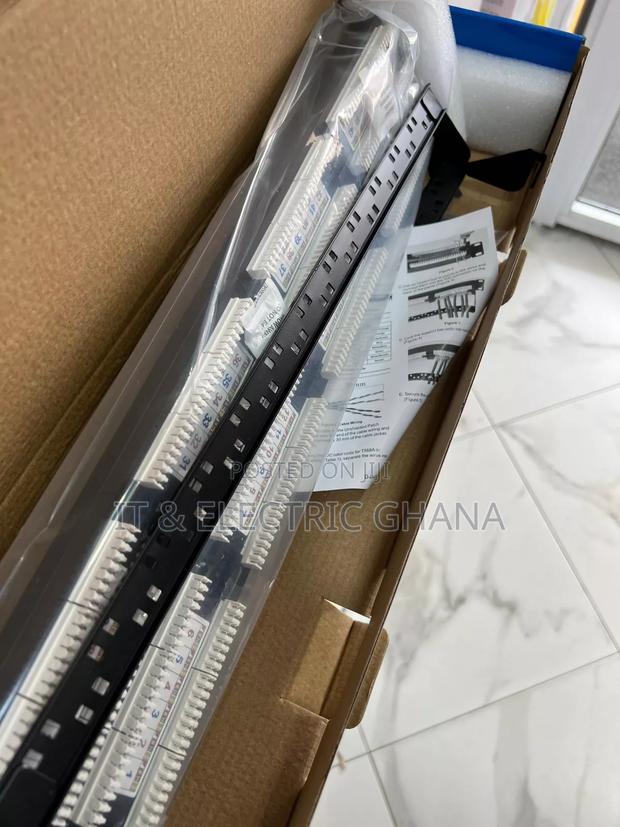 48 Port Patch Panel photo 3