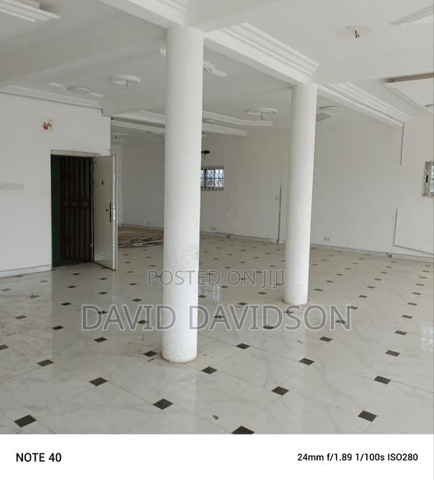 Commercial Church Space / Shop / Office Space · Photo 1