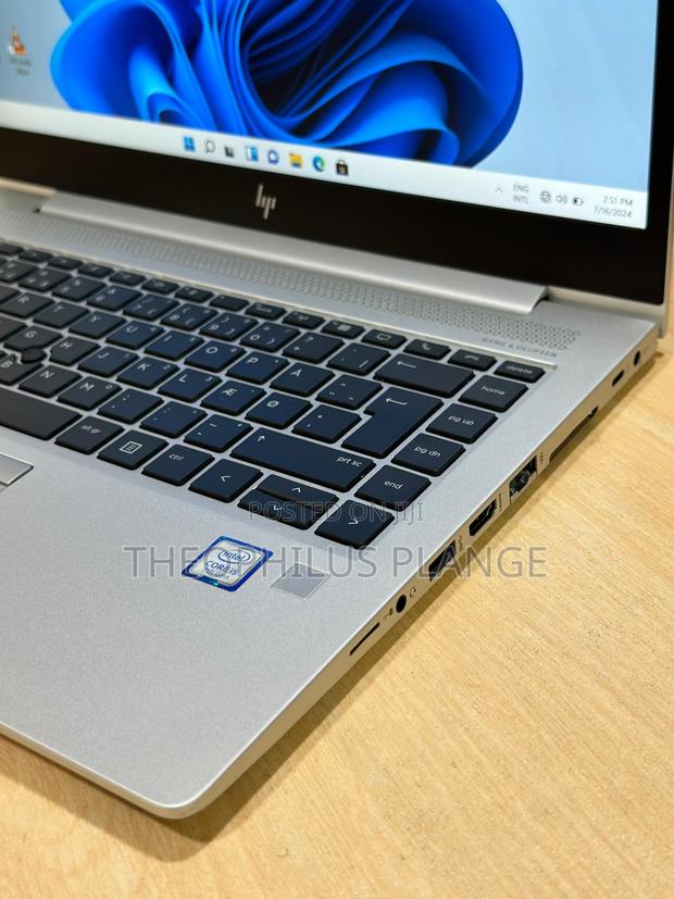 New Laptop HP EliteBook 840 G5 8GB Intel Core I5 SSD 256GB · Photo 4