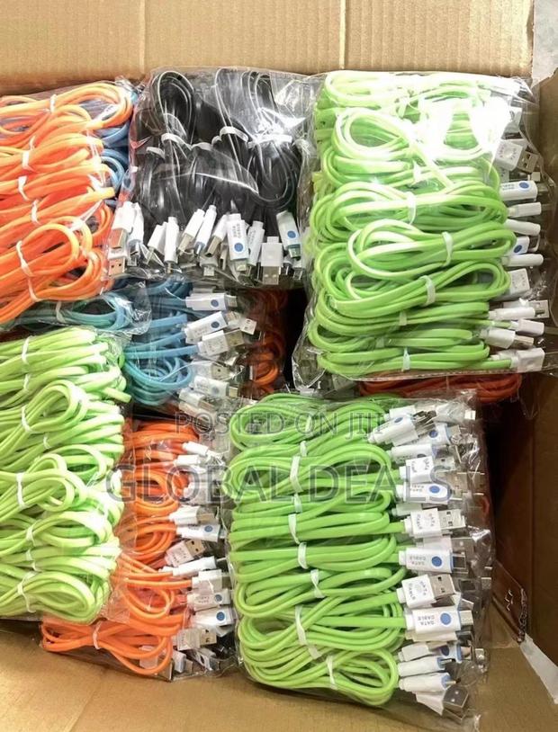 Original Data Cables · Photo 3