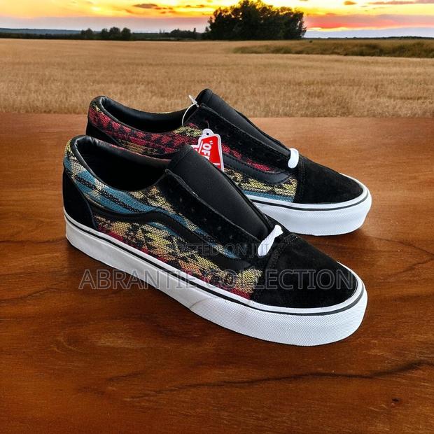 Vans Old Skool Sneaker · Photo 4