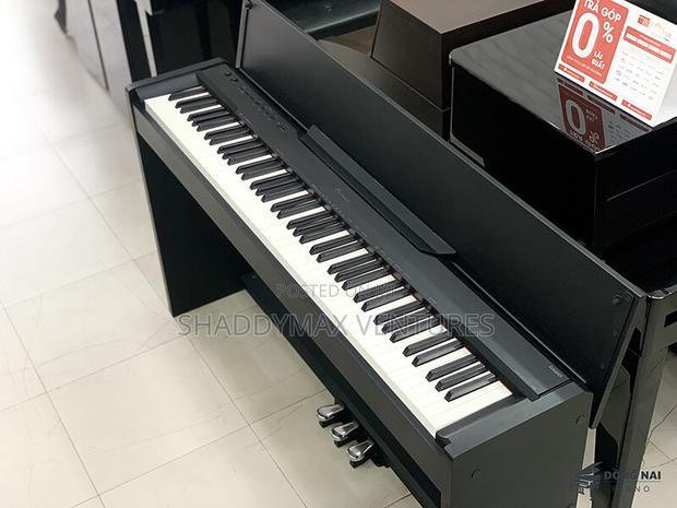 Casio Privia PX 830 Digital Piano · Photo 1
