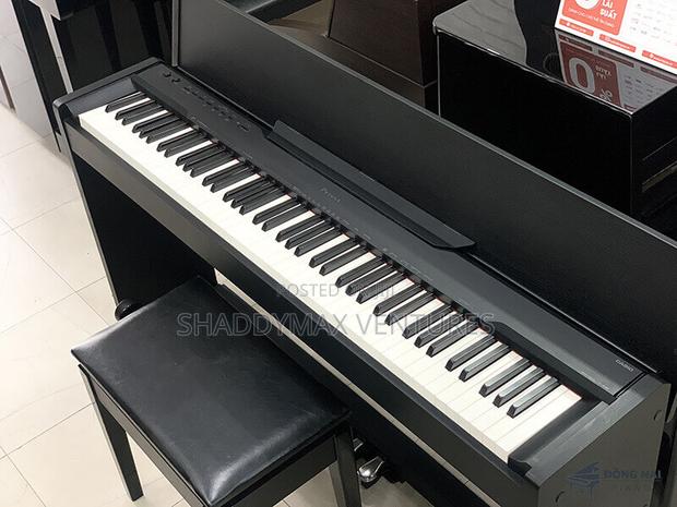 Casio Privia PX 830 Digital Piano · Photo 2