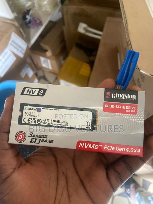 1TB Portable Kingston SSD · Photo 2