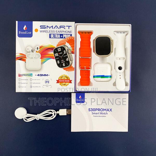 Ultra Pro 5 Smart Watch With 2 Straps and Airpods · Photo 4