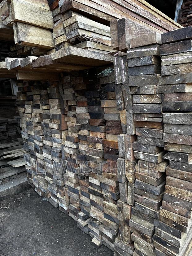 Dahoma /2x6 / 2x4 / 2x3 / 2x2 / Timber · Photo 4