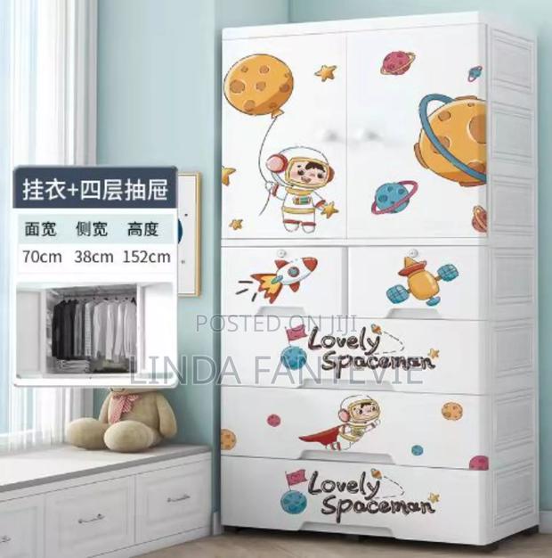 Kids Wordrobe · Photo 2