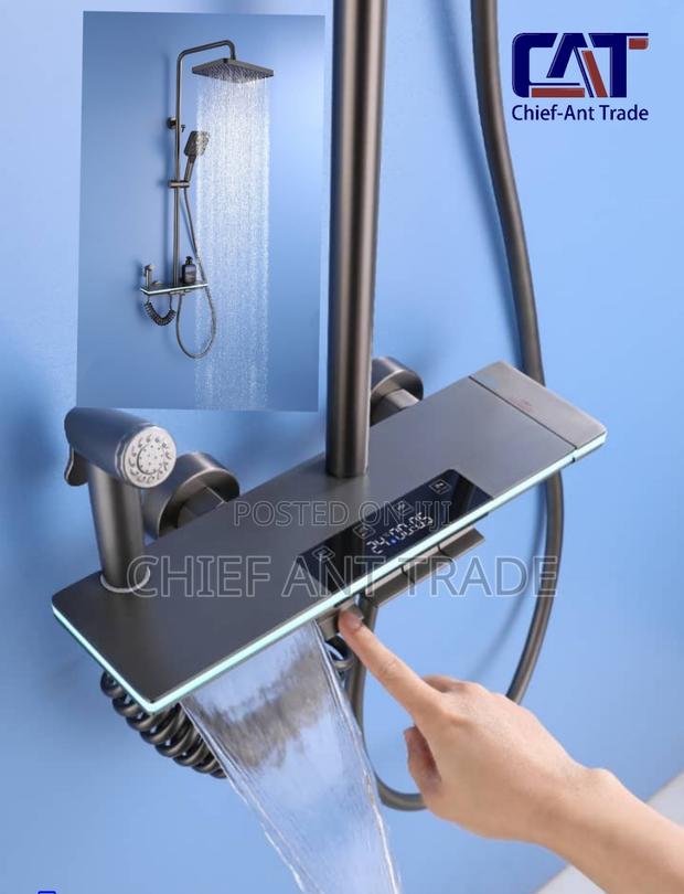 Shower. 4 Flow. Hot Cold 8022h · Photo 3
