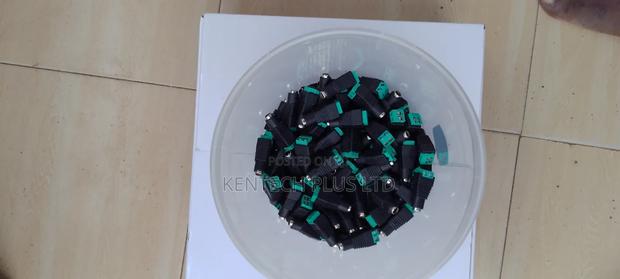 Black/Green Power Connector(Female Head) · Photo 4