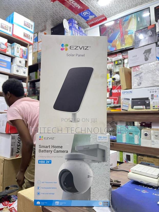 Ezviz HB8 Battery Pan Tilt Wifi Camera 4MP With Solar Panel · Photo 3