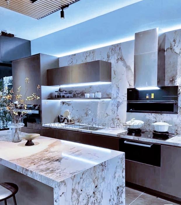 Use Sintered Stone (15mm) for Kitchen Countertops · Photo 3