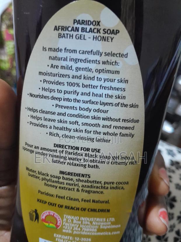 Paridox Black Soap Bath Gel With Honey · Photo 4