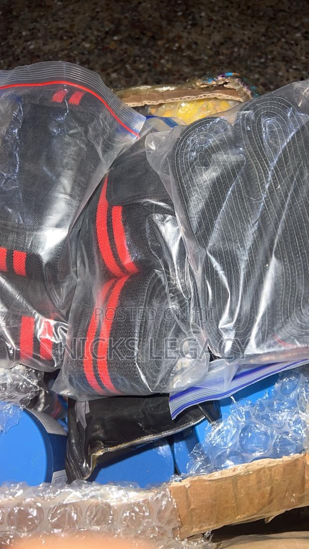 Knee and Hand Wraps · Photo 4