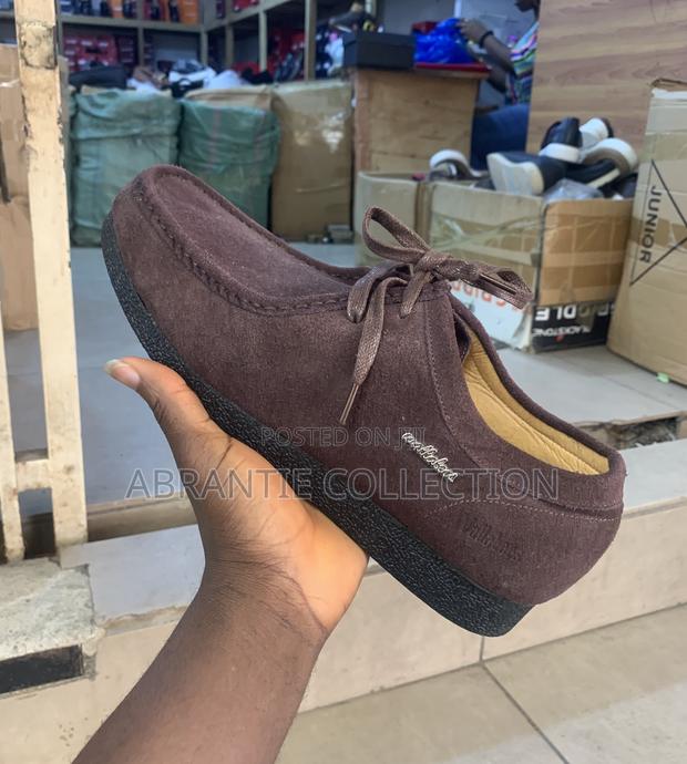 Original Clarks Wallabies · Photo 3