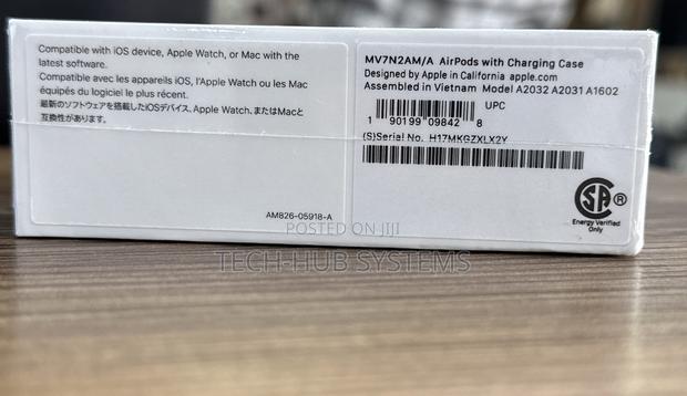 Airpods 2nd Gen With Charging Case photo 2