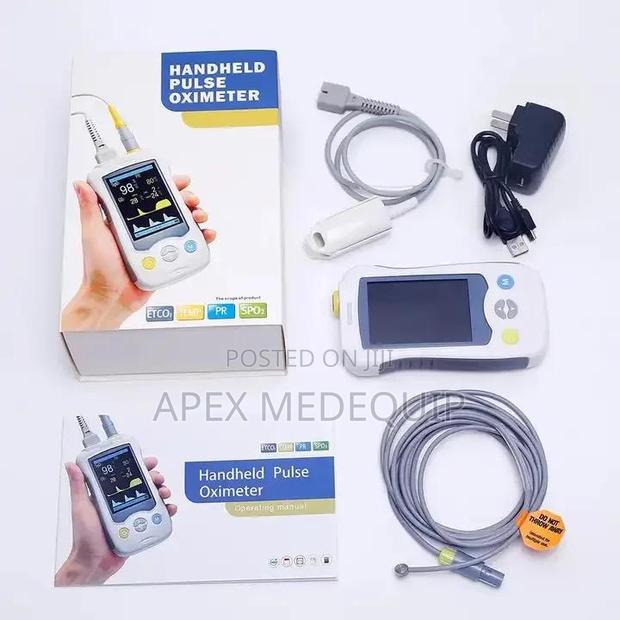 Handheld Pulse Oximeter(Adult Infant Probe + Temp. Sensor) · Photo 3