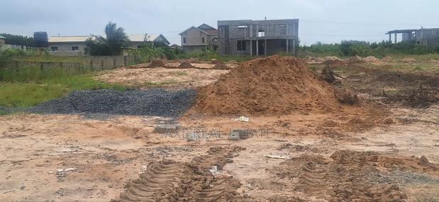 Promo on Half Plot / Free Documents at Afienya - Shai Hills · Photo 4