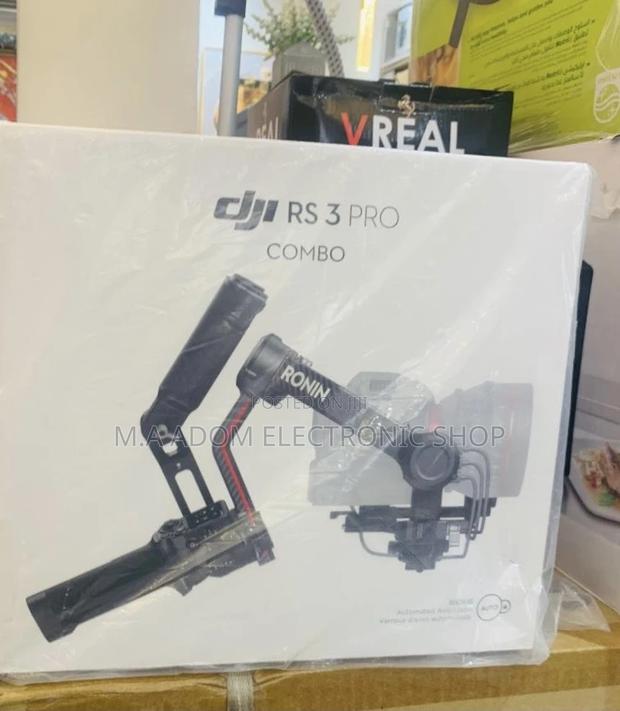 Original DJI RS 3 Pro Combo, 3-Axis Gimbal Stabilizer. · Photo 2