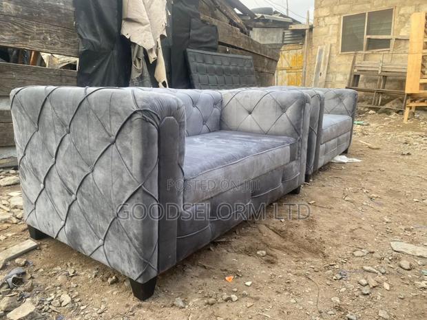 Couch 2in1 Sofa FURNITURE With FREE DELIVERY photo 2