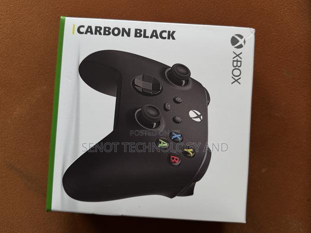 Xbox One Controller · Photo 3