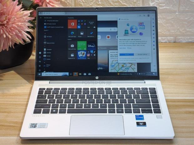 New Laptop HP ProBook 440 G9 8GB Intel Core I7 SSD 512GB · Photo 4