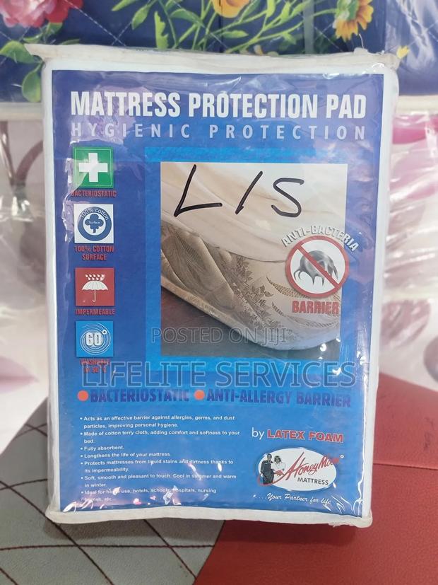 Latex Foam Mattress Protection Pad