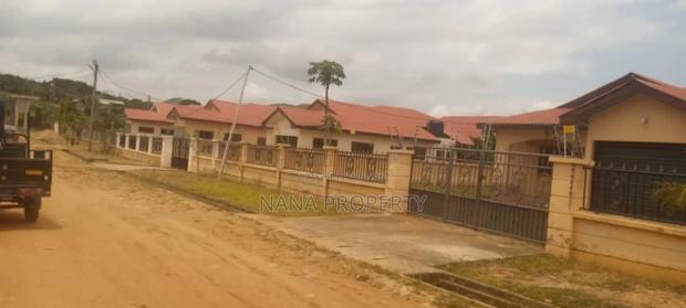 Fifty Plot of Land for Sale Located at Oyibi Bawaleshie · Photo 4