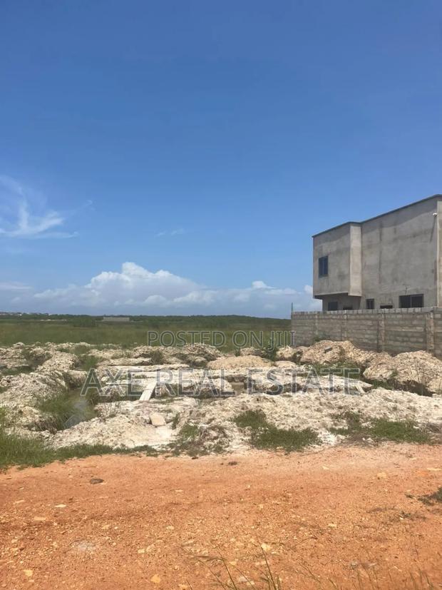 Awesome Positioned Gated Half Plot > Prampram Beach Road · Photo 3
