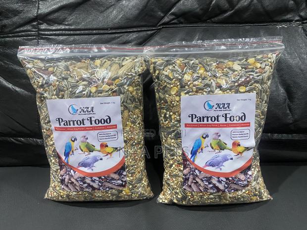 Parrot Feed · Photo 2