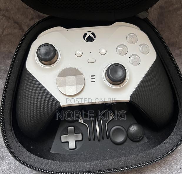Xbox Elite Series 2 Wireless Controller · Photo 3