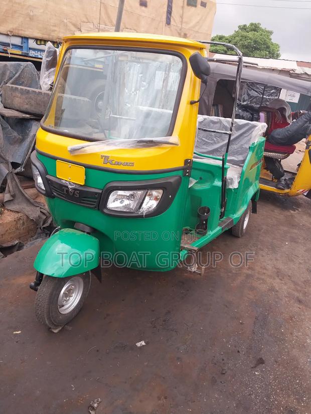 New TVS King Deluxe Plus iTouch Start 2024 Green · Photo 4