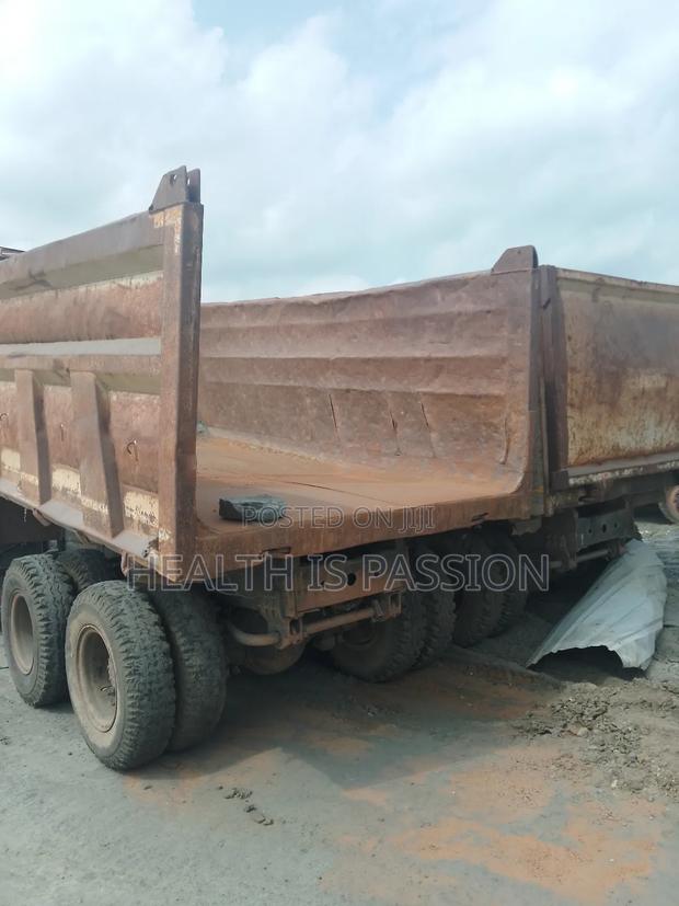 Many TATA Tpper Trucks Available for Bulk Sales Only . photo 3