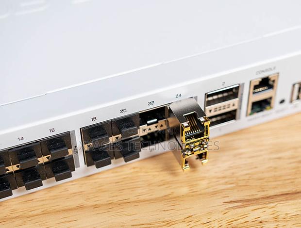 Generic 10gb Rj45 Sfp+ 10/100/1000 Copper Module 30m · Photo 3