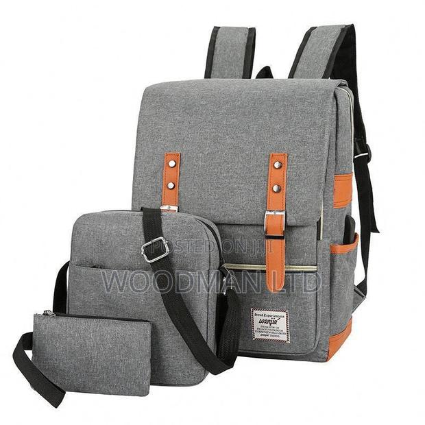 3 Set Unisex Backpack · Photo 4