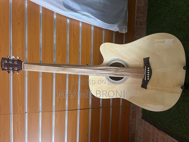 Acoustic Guitar + Bag N More