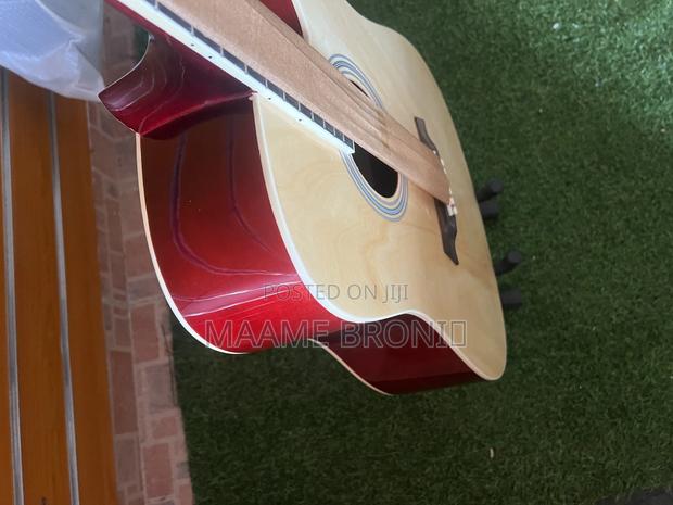 Acoustic Guitar + Bag N More photo 2