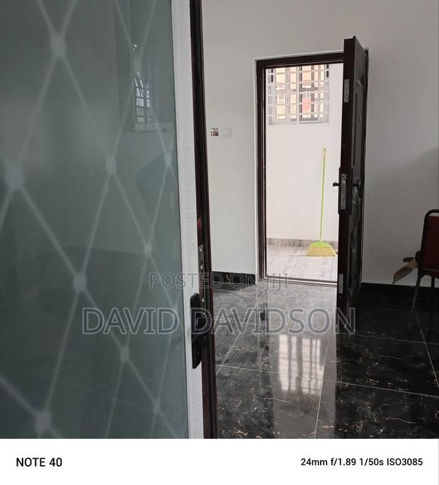 1bdrm Apartment in New Built, Tema Metropolitan for rent · Photo 4