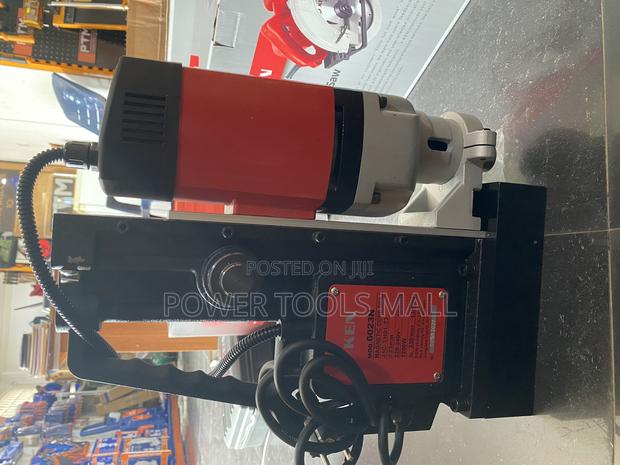 Findmc 1600w Magnetic Press · Photo 3