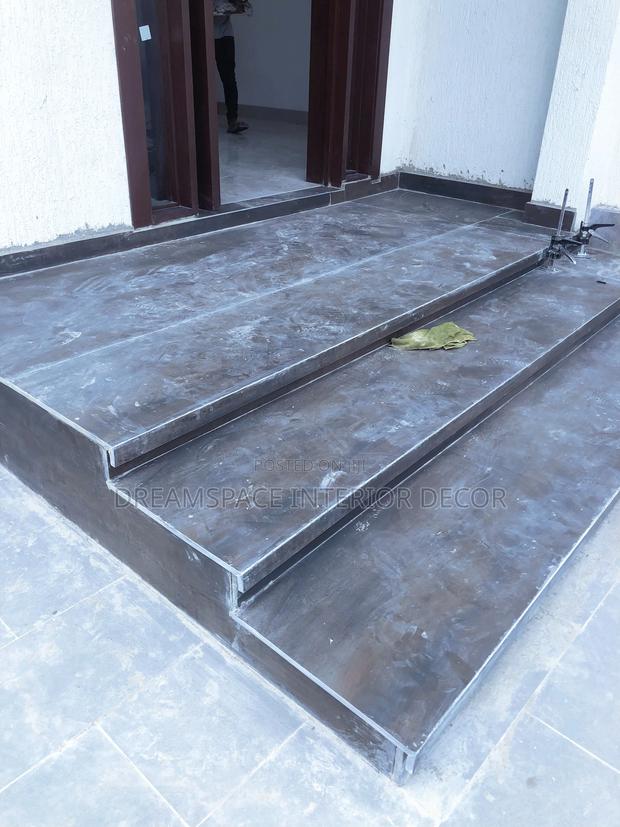 Sintered Stone(15mm) Use to Beautify Floors photo 3