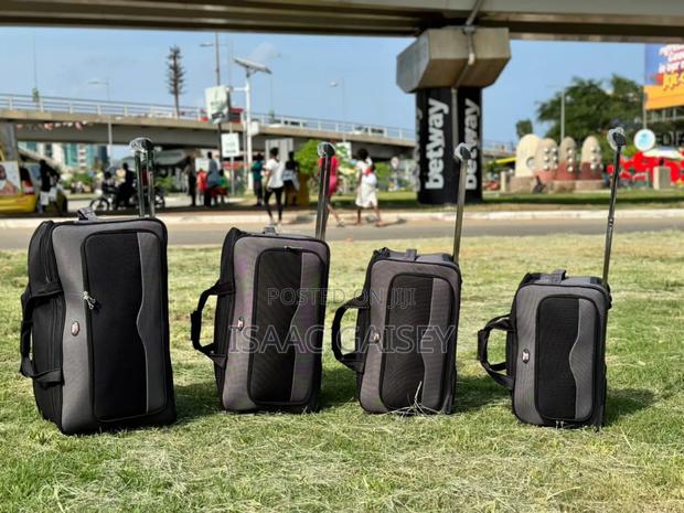 4set Good Partner Material Luggages/Travel Bags · Photo 1