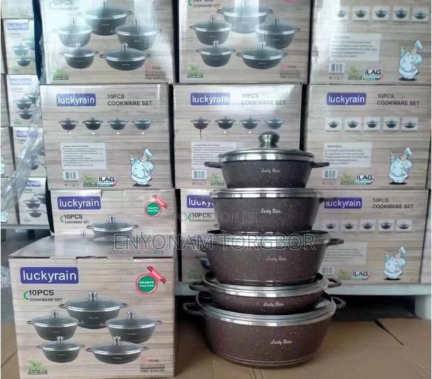 10 PCS Cookware Set · Photo 2