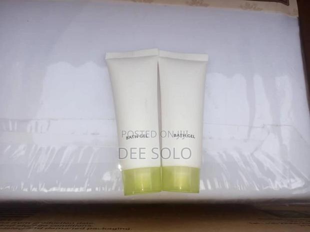 Shower Gel Hotel and Travellers Soap · Photo 3
