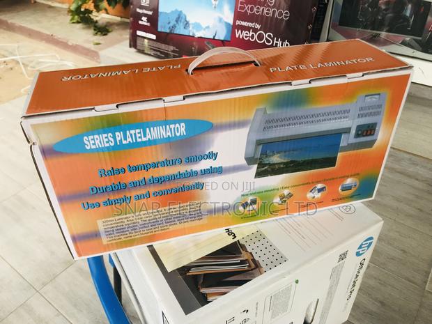 Efficiencies A3/A4 Laminating Machine Quick Warm-Up · Photo 3