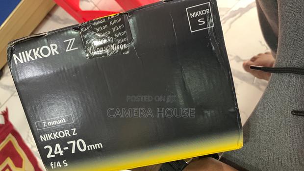Nikon Z 24-70mm F4 Lens · Photo 2