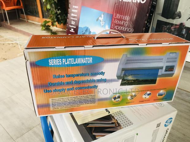 Clear A3/A4 Laminating Machine Quick Warm-Up · Photo 3