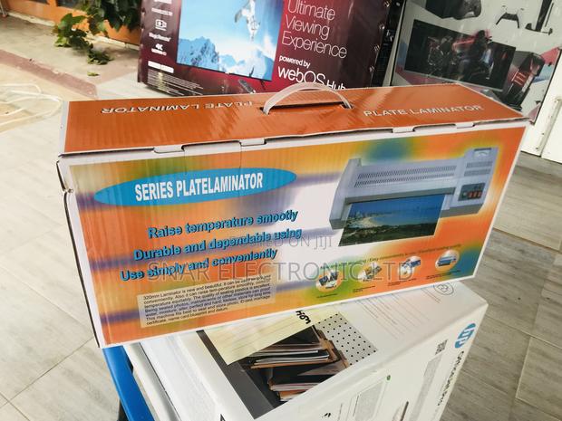 Clear A3/A4 Laminating Machine Quick Warm-Up · Photo 4