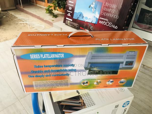 Clear View A3/A4 Laminating Machine Quick Warm-Up · Photo 3