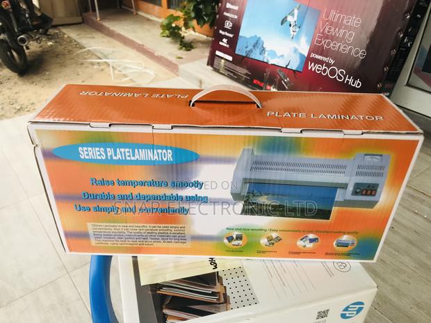 Clear View A3/A4 Laminating Machine Quick Warm-Up · Photo 4